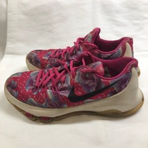 Nike KD 8 aunt pearl cancer fund. 5.5 y